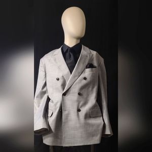 Light grey and light blue men double breasted suit. Size 46 r slim. Never worn.